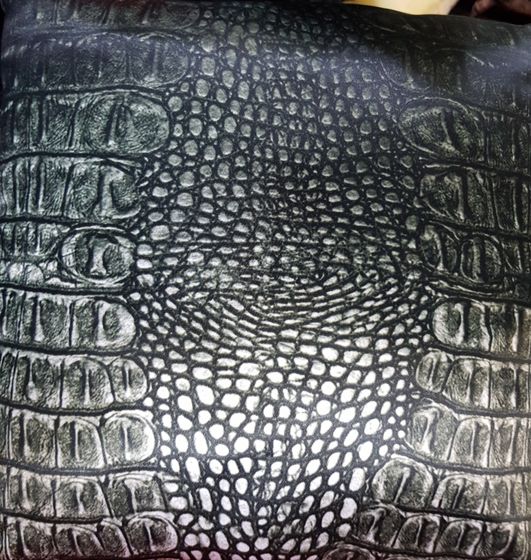 !09 Подушка декоративная "Рептилия" 35*35 см., цвет черно-зеленый