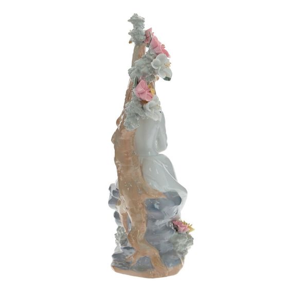 Фигурка декоративная &quot;Девушка в саду&quot;, Д23 Ш13 В35 см