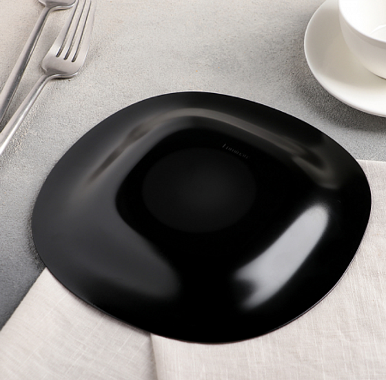 Тарелка десертная НЬЮ КАРИН черная 19см