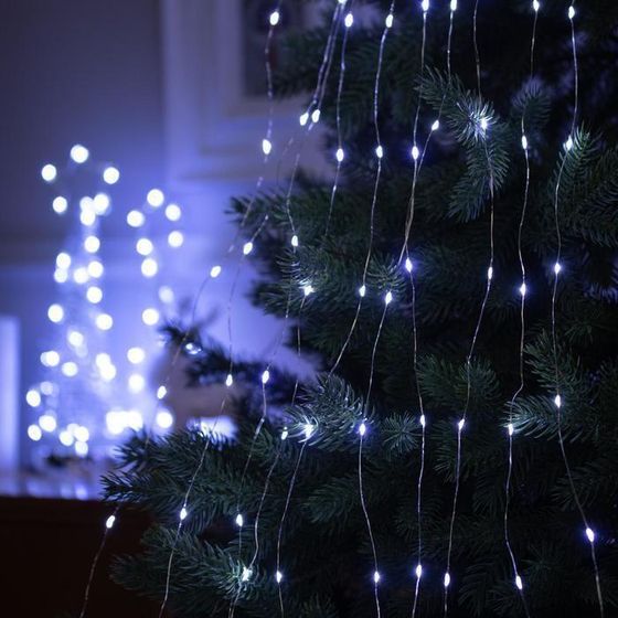 !09 Гирлянда «Конский хвост» 10 нитей по 1 м, IP20, серебристая нить, 100 LED, 2 режима, батарейки AAх3 (нет в комплекте), свечение белое