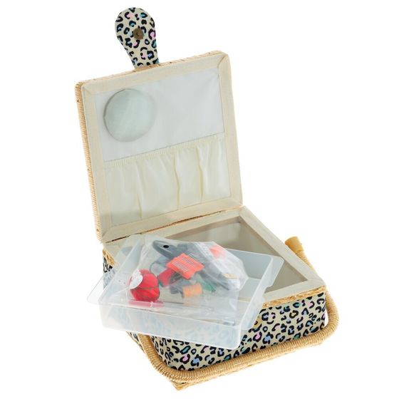 Шкатулка для рукоделия (с подносом и набором для шитья), Д24 Ш20 В11 см