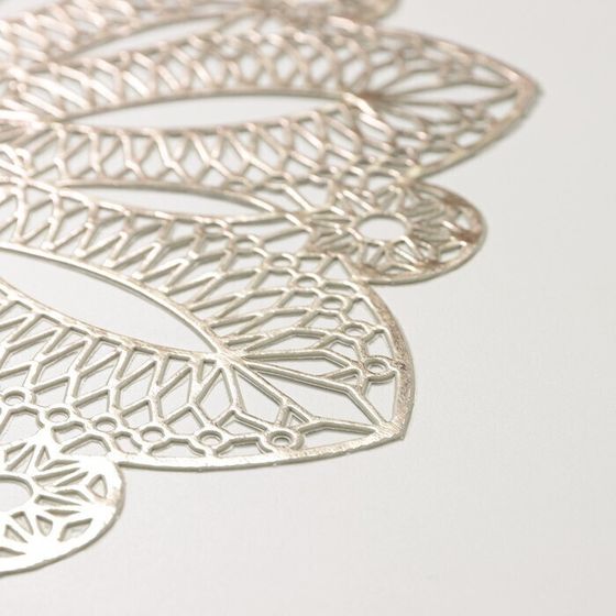 !09 Набор из 2-х предметов - Салфетка сервировочная на стол «Цветок», d=38 см, цвет золотой