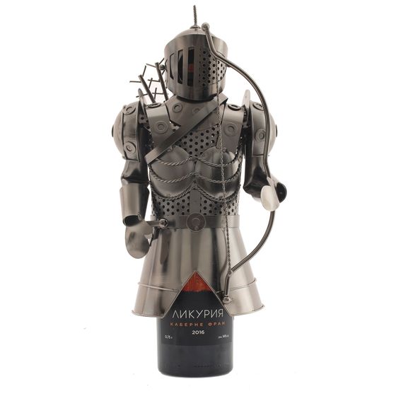 Подставка для бутылки &quot;Рыцарь&quot;, Д16 Ш13 В30 см