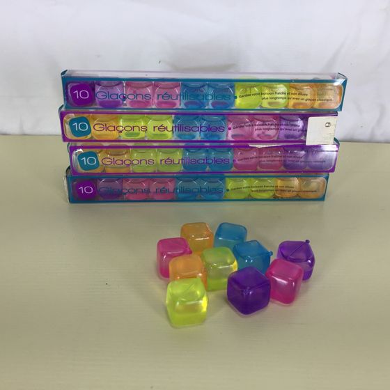 !09 НАБОР 2 УПАКОВКИ - Формочки для льда по 10 шт цвет микс