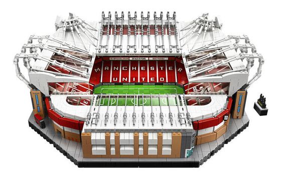 LEGO Creator Manchester United - набор стадиона Old Trafford 10272