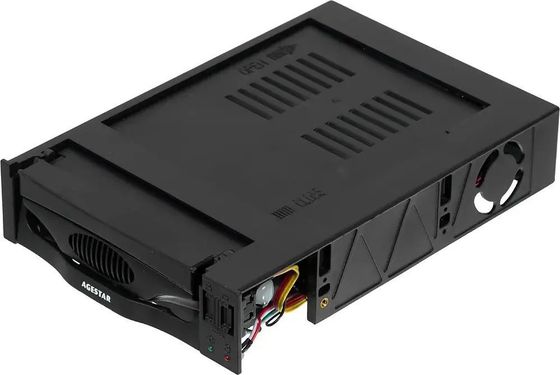 Сменный бокс для HDD AgeStar SR3P-SW-2F SATA SATA пластик черный hotswap 3.5&quot;