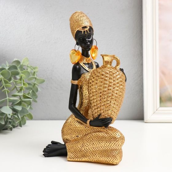 Сувенир полистоун &quot;Африканка сидит с плетёным кувшином&quot; золото 23х13,5х10,3 см
