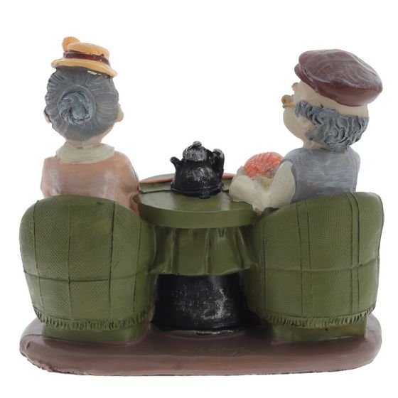 Фигурка декоративная &quot;Бабушка с дедушкой&quot;, Д15 Ш8 В14 см, 2в.