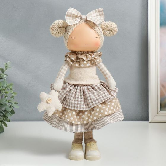 Кукла интерьерная &quot;Малышка с бантом в волосах, с цветочком&quot; 35,5х13,5х20 см