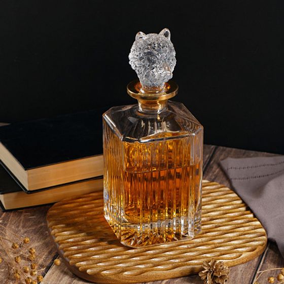 Штоф для крепких напитков SPIRIT OF WOLF 850мл