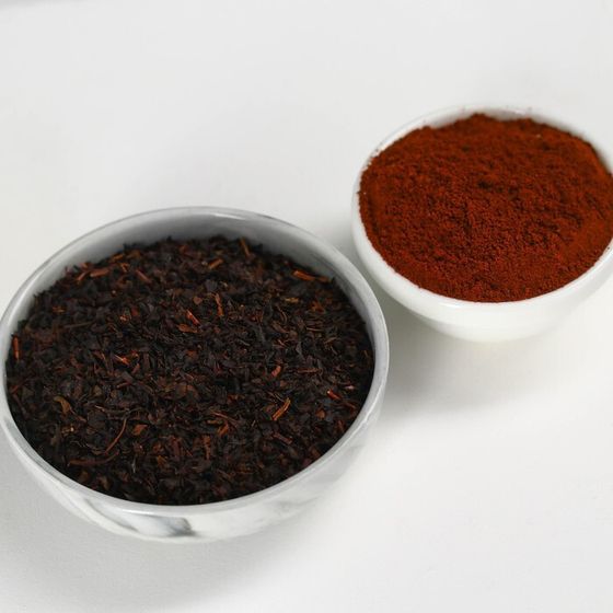 !Набор "8 марта", чай со вкусом ваниль и карамель 50 г., кофе со вкусом аммаретто 30 г., крем-мёд с апельсином 30 г., крем-мёд с малиной 30 г., варенье из шишек с клюквой 30 г.