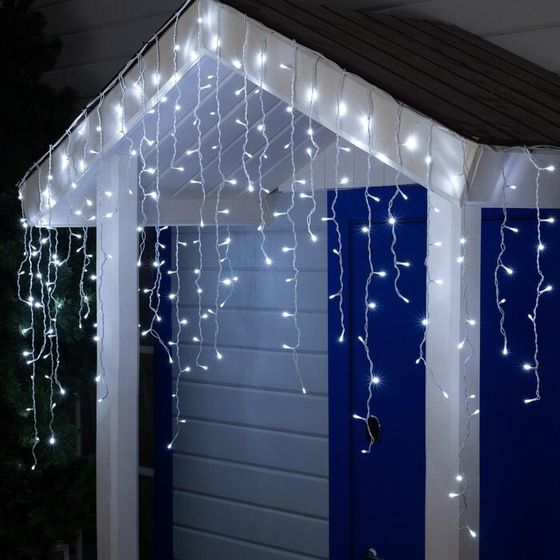 Гирлянда «Бахрома» 3 × 0.9 м, IP44, УМС, белая нить, 232 LED, свечение белое, 220 В, УЦЕНКА