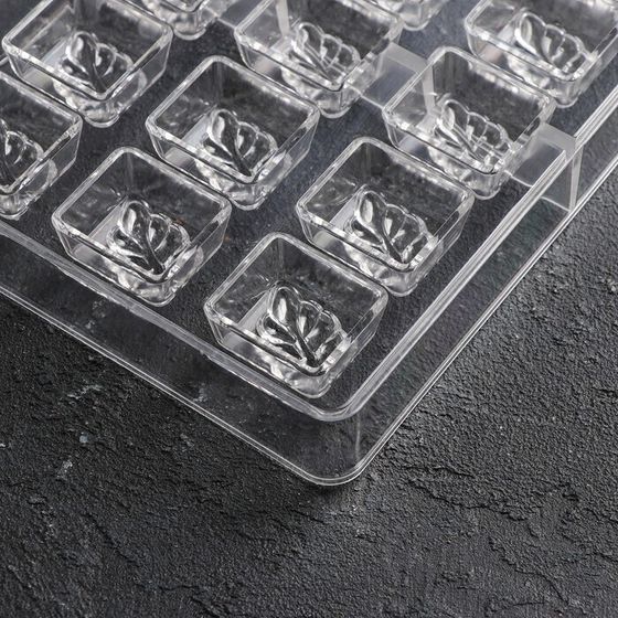 !Форма для шоколада и конфет KONFINETTA «Ягодный лист», 27,5×17,5×2,5 см, 24 ячейки, ячейка 2,7×2,5×1,2 см