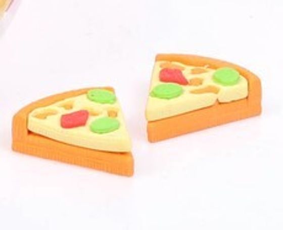 !09 Набор школьных принадлежностей (15 предметов): линейка - 2 шт.,  треугольник- 2 шт., транспортир, дырокол, ластик  - 3 шт., часы, держатель - 4 шт., точилка