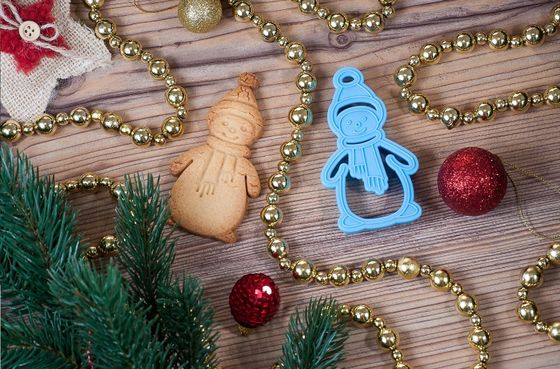 !09 Форма для печенья «Снеговик», вырубка, штамп, 9.5×5.5 см, пластик, голубая