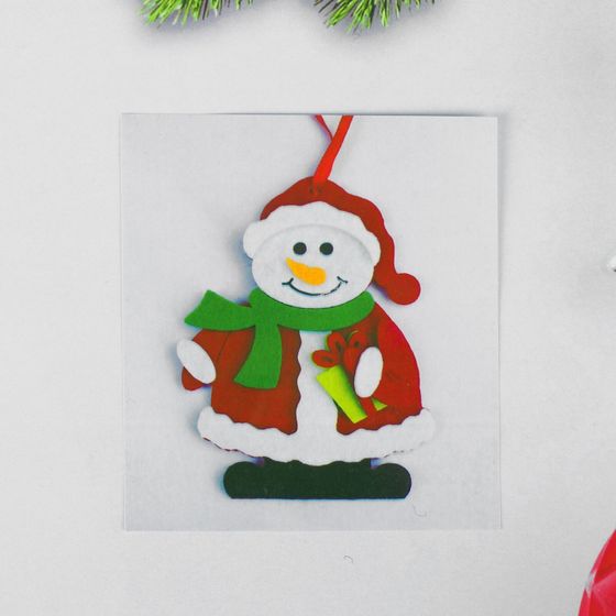 !09 Комплект из 3-х наборов - Ёлочная игрушка из фетра «Снеговик с подарком», своими руками