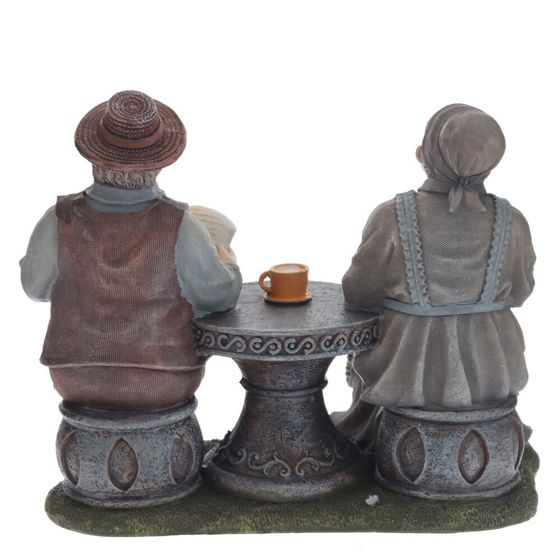 Фигурка декоративная &quot;Бабушка с дедушкой&quot;, Д20 Ш11 В17 см, 2в.