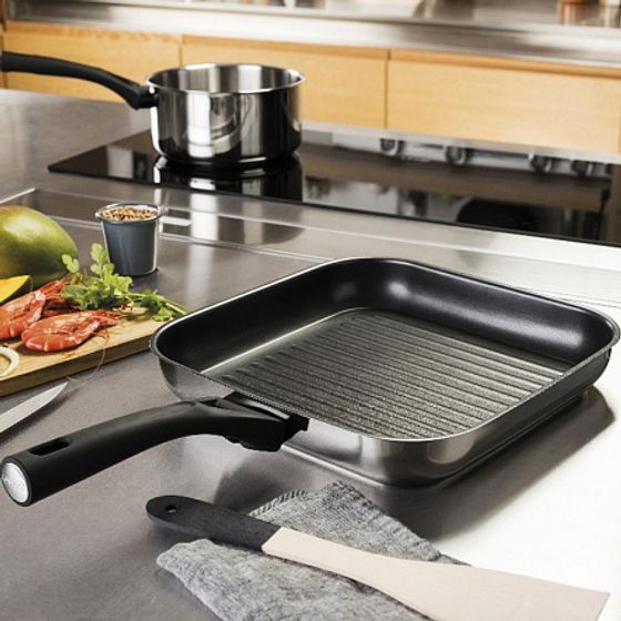 Сковорода Grill Expert touch 28см индукция