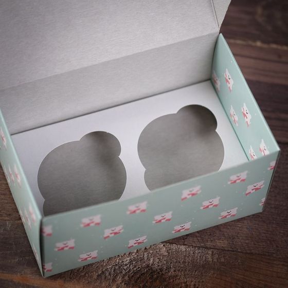 !09 Коробка на 2 капкейка /3 штуки/ "Мишки", 16 х 10 х 8 см.