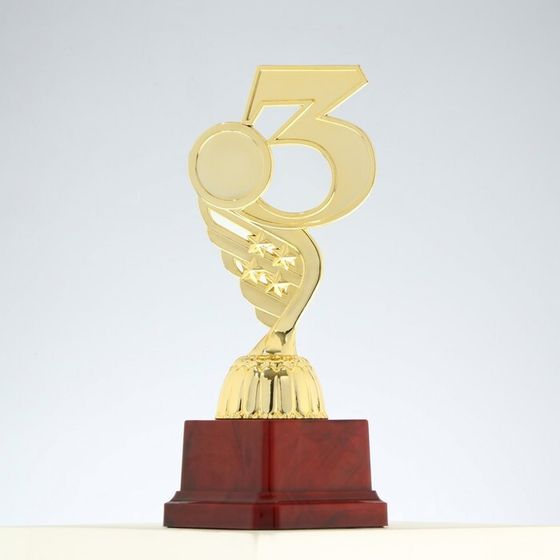 Кубок «3 место», наградная фигура, золото, подставка пластик, 16,8 × 6,2 × 6,4 см.