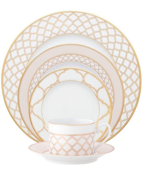 Eternal Palace Gold 5-Piece Place Setting