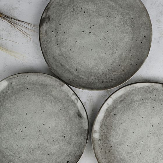 Тарелка обеденная STONE DARK 26см