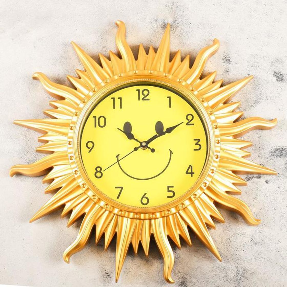 Часы в виде солнца