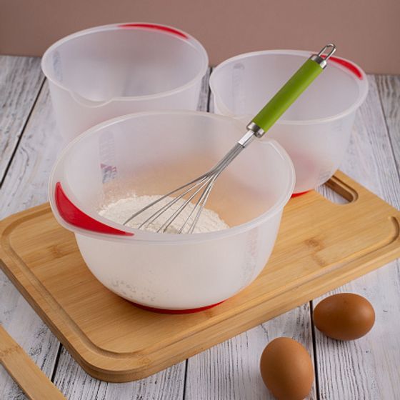 Набор мисок 3шт 1.5л2л2.5л с антискользящим дном