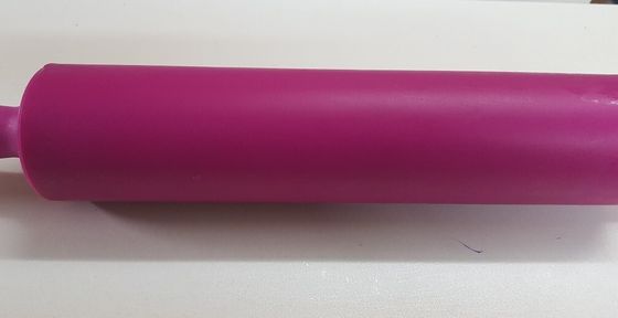 !09 Скалка для теста силиконовая 46 см цвет розовый