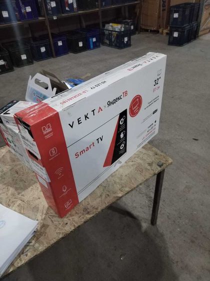 УЦЕНКА-Телевизор LED 32&quot; Vekta LD-32SR4861BS черный SmartTV-(после ремонта)