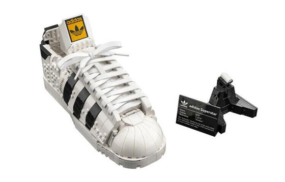 LEGO Adidas Originals Суперзвезда