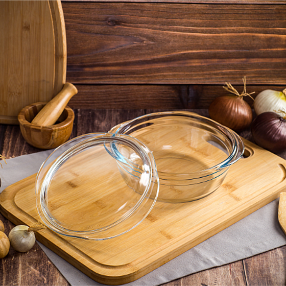 Кастрюля ESSENTIALS 1.4л 18см круглая с крышкой