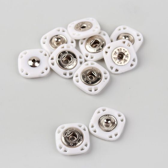 Кнопки пришивные, декоративные, 15 × 15 мм, 5 шт, цвет белый