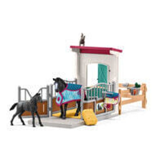 Schleich HORSE CLUB Horse Box with Mare and Foal - 5 yr(s) - Multicolour