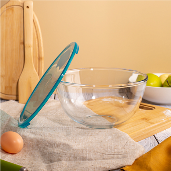 Миска с крышкой 2л