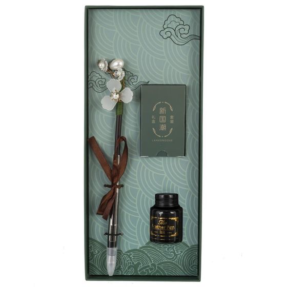 Набор подарочный: ручка перьевая, 5 наконечников, чернильница, Д25 Ш11 В3,5 см