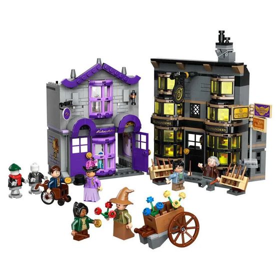 Игра-конструктор LEGO Ollivanders™ и Madame Malkin´s Robes
