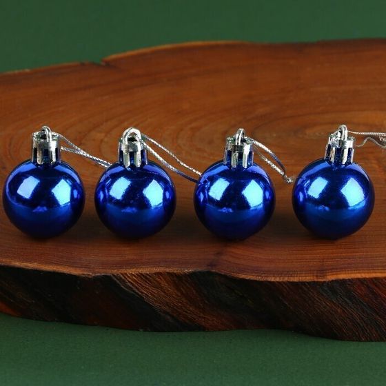 !09 Витые свечи с декором «Любви в Новом году», набор