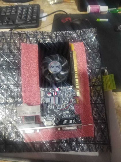 УЦЕНКА-Видеокарта Afox PCI-E 2.0 GT730 4GB AF730-4096D3L5 GDDR3 128bit 700/1333 1xVGA 1xDVI 1xHDMI RTL-(не соотв характеристик - выдает только 1 Гб)
