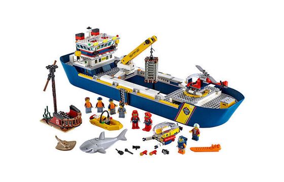 LEGO City Набор корабля для исследования океана 60266