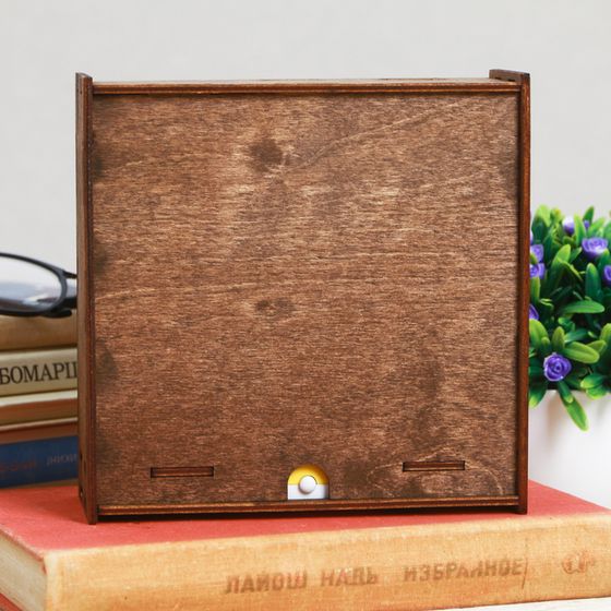 !09 Ночник "Мир чудес" 15х15 см