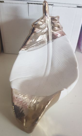 !09 Набор декоративных подставок "Перья" 3 шт. керамика