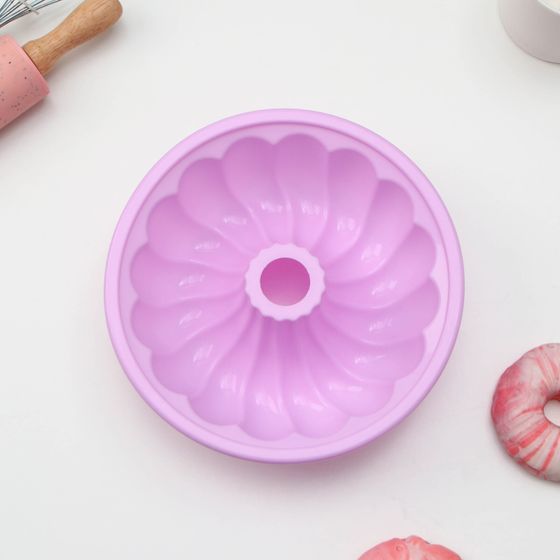 !09 Форма для выпечки «Немецкий кекс. Завиток», силикон, 20×6 см, цвет розовый