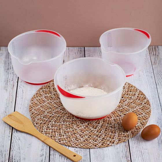 Набор мисок 3шт 1.5л2л2.5л с антискользящим дном