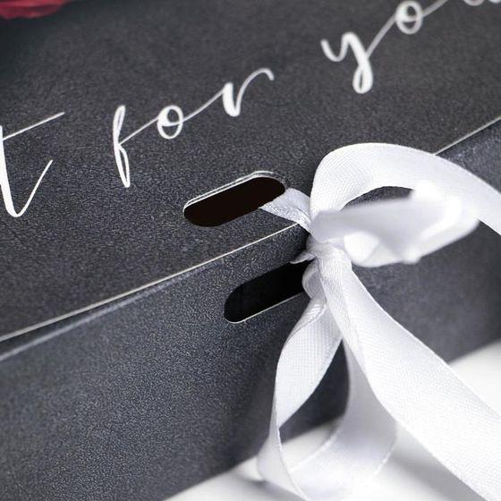 !09 Коробка складная (набор 4 штуки) подарочная Present, 20 × 18 × 5 см.