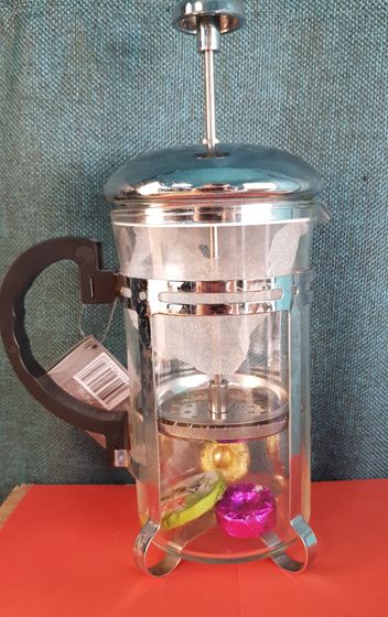 !09 Чайник с френч-прессом, 600 мл. + чай в подарок (3 шт.)