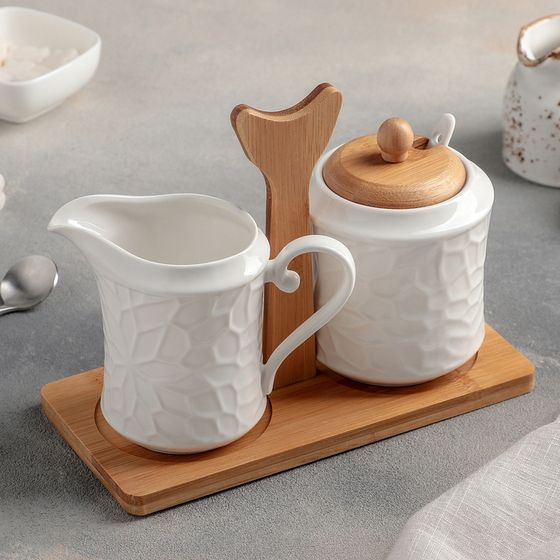 !09 Набор фарфоровый сервировочный на деревянной подставке «Кракле», 2 предмета: молочник 170 мл, сахарница с ложкой, цвет белый