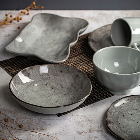 Тарелка обеденная STONE DARK 26см