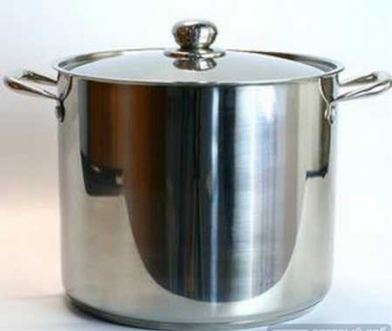 Кастрюля 8,0л с крышкой (Титан) d=24