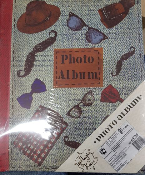 !Фотоальбом с обложкой и креплением, 10 листов 24x29  см.